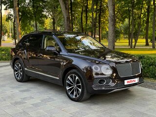 2016 Bentley Bentayga I, коричневый, 8899000 рублей, вид 4