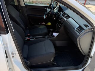 2016 Skoda Rapid I, белый, 950000 рублей, вид 5