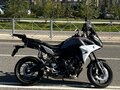 2018 Yamaha MT-09 Tracer (FJ-09), серый, 900000 рублей - вид 4