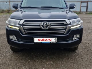 2020 Toyota Land Cruiser 200 Series Рестайлинг 2, чёрный, 6550000 рублей, вид 1