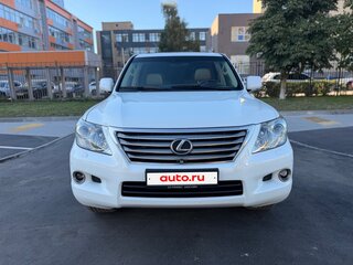 2010 Lexus LX 570 III, белый, 2590000 рублей, вид 2