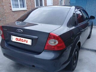 2010 Ford Focus II Рестайлинг, серый, 400000 рублей, вид 5