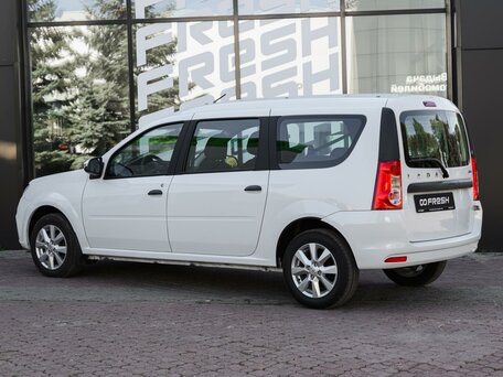 2024 Lada (ВАЗ) Largus I Рестайлинг, белый, 1389000 рублей, вид 2