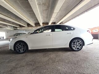 2021 Kia K3 II, белый, 2110000 рублей, вид 5