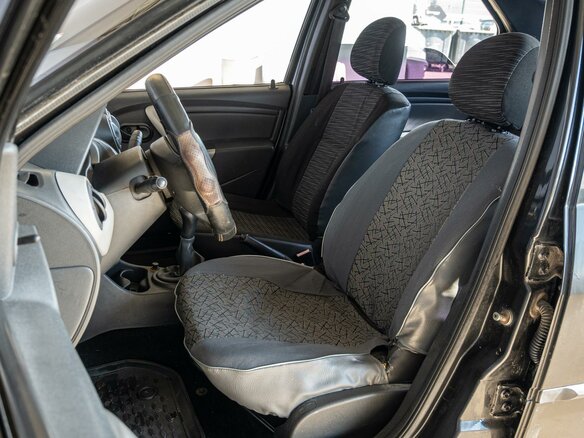 2010 Renault Logan I Рестайлинг, чёрный, 225000 рублей - вид 9