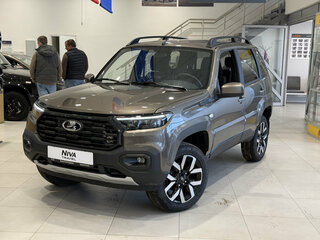 2026 Lada (ВАЗ) Niva Travel I Рестайлинг, коричневый, 1784000 рублей, вид 1