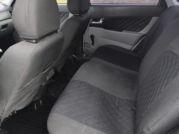 2010 Lada (ВАЗ) Priora I, серебристый, 300000 рублей - вид 6