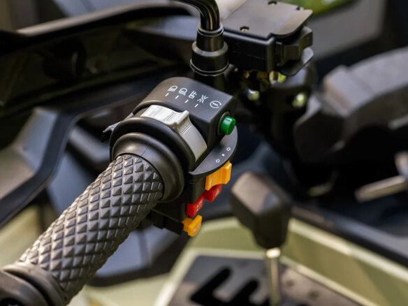 2026 Loncin XWolf 700L Mud, бежевый, 999000 рублей - вид 8