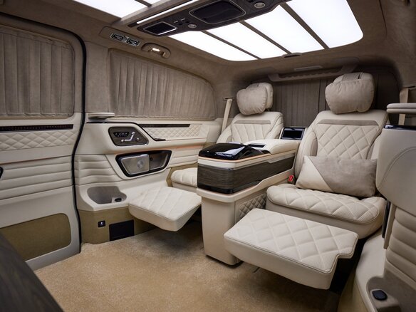 2026 Mercedes-Benz V-Класс Extra Long 300 d экстра длинный III (W447) Рестайлинг 2, чёрный, 37900000 рублей - вид 16