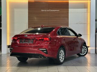 2021 Kia Cerato IV, красный, 2099900 рублей, вид 4