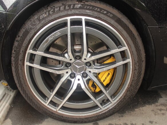 2024 Mercedes-Benz AMG GT 43 II, чёрный - вид 13