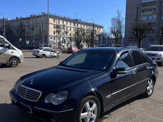 2002 Mercedes-Benz C-Класс 180 II (W203), синий, 550000 рублей, вид 1