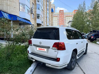 2014 Toyota Land Cruiser 200 Series Рестайлинг 1, белый, 4350000 рублей, вид 3