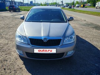2011 Skoda Octavia II (A5) Рестайлинг, серебристый, 810000 рублей, вид 3