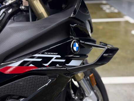 2023 BMW S 1000 RR, чёрный, 2200000 рублей, вид 3