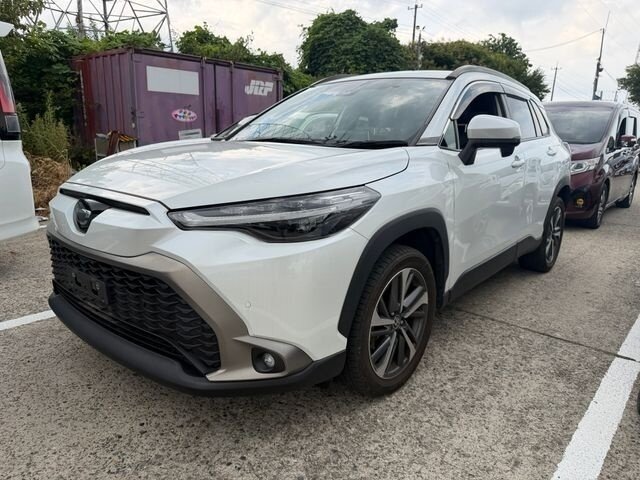 Открыть фотографии: Toyota Corolla Cross I
