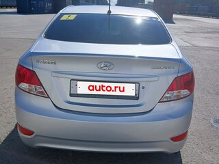 2011 Hyundai Solaris I, серый, 890000 рублей, вид 3
