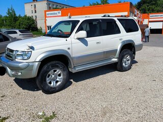 2002 Toyota Hilux Surf III Рестайлинг, белый, 1450000 рублей, вид 4