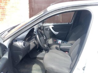 2013 Renault Logan I Рестайлинг, белый, 300000 рублей, вид 4