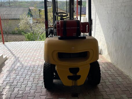 2002 Komatsu FD20, 700000 рублей, вид 3