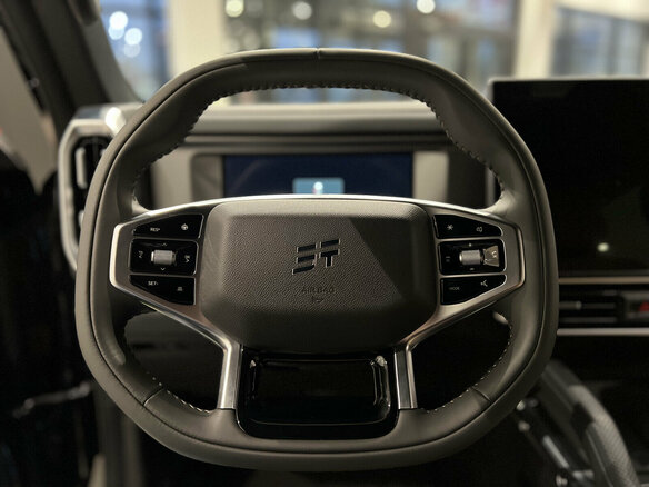 2026 Jetour T2, чёрный, 4602510 рублей - вид 23