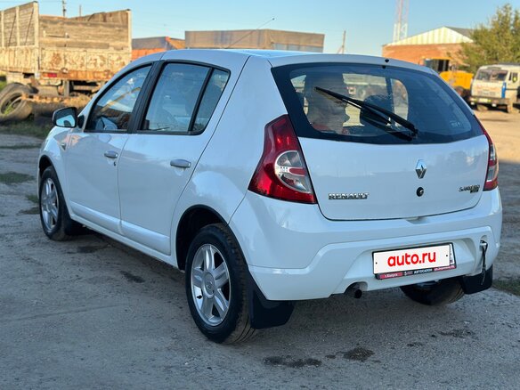 2012 Renault Sandero I, белый, 599000 рублей - вид 16