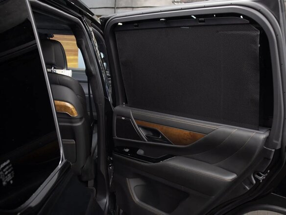 2025 Lexus LX 700h IV, чёрный, 22000000 рублей - вид 14