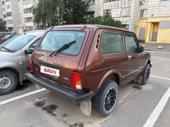 2017 Lada (ВАЗ) 2121 (4x4) I Рестайлинг, коричневый, 520000 рублей - вид 1