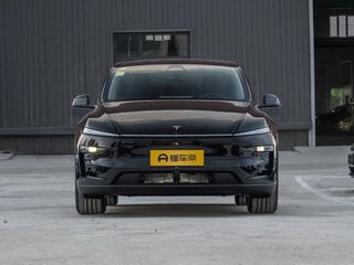 2025 Tesla Model Y Long Range I Рестайлинг, чёрный, 7639800 рублей, вид 3
