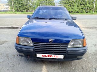 1987 Opel Kadett E, синий, 100000 рублей, вид 2