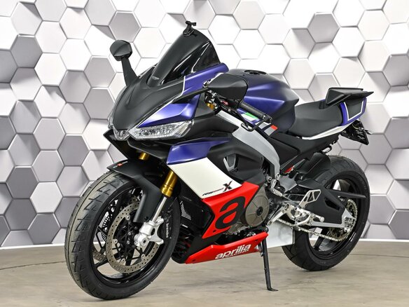 2023 Aprilia RS 660, синий, 999000 рублей - вид 1