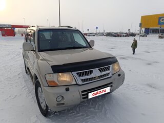 2004 Mitsubishi Pajero III Рестайлинг, бежевый, 850000 рублей, вид 3