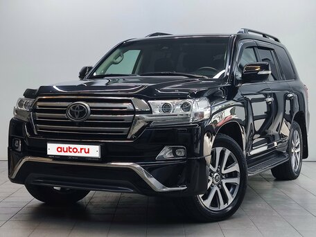 Toyota Land Cruiser 200 Series Рестайлинг 2