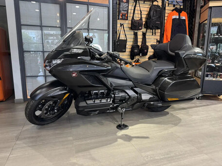 2022 Honda GL 1800 Gold Wing, чёрный, 3250000 рублей, вид 1