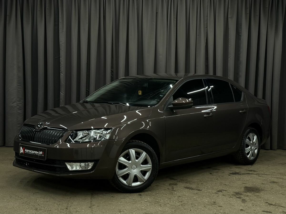 Открыть фотографии: Skoda Octavia III (A7)