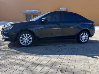2024 Lada (ВАЗ) Vesta I Рестайлинг (NG), чёрный, 1500000 рублей, вид 3