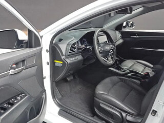 2019 Hyundai Avante VI Рестайлинг, белый, 1350000 рублей, вид 5
