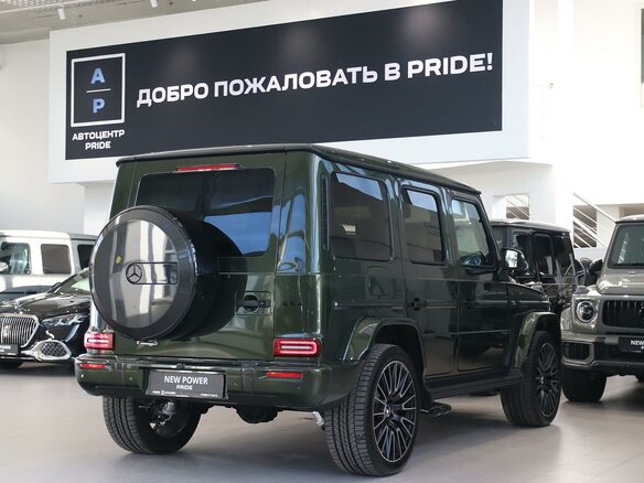 2026 Mercedes-Benz G-Класс AMG 63 AMG II (W465) Рестайлинг, зелёный - вид 4