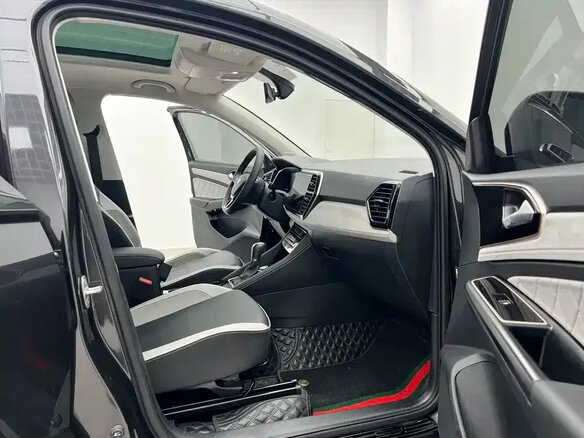 2023 Jetta VS7 I Рестайлинг 1, чёрный, 1656000 рублей - вид 11