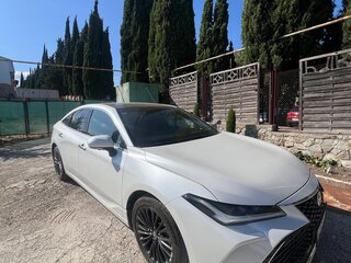 2022 Toyota Avalon V, белый, 3550000 рублей, вид 3