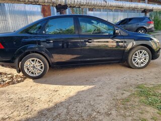 2008 Ford Focus II Рестайлинг, чёрный, 500000 рублей, вид 2