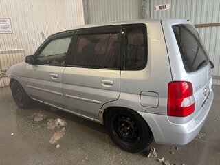 2000 Mazda Demio I (DW), серебристый, 95000 рублей, вид 3