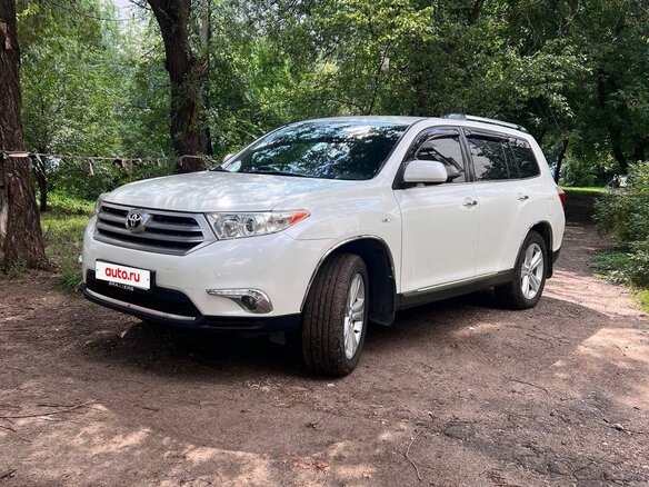 2012 Toyota Highlander II (XU40) Рестайлинг, белый