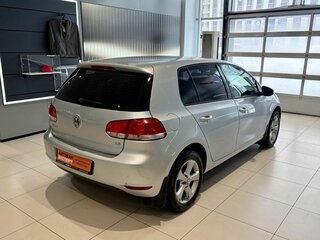 2010 Volkswagen Golf VI, серебристый, 629000 рублей, вид 4