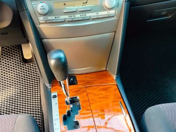 2009 Toyota Camry VI (XV40) Рестайлинг, серебристый, 1550000 рублей - вид 14