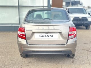 2026 Lada (ВАЗ) Granta I Рестайлинг, белый, 1096000 рублей, вид 4