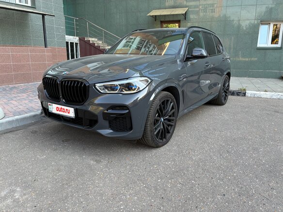 2021 BMW X5 30d IV (G05/G18), серый, 6200000 рублей