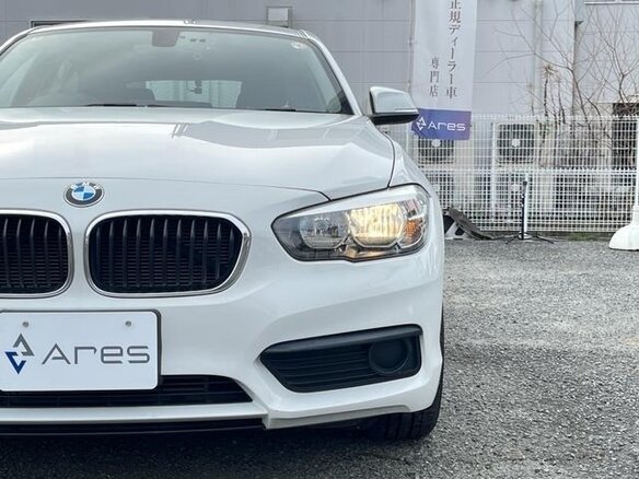 2016 BMW 1 серии 118i II (F20/F21) Рестайлинг, белый, 1080000 рублей - вид 9