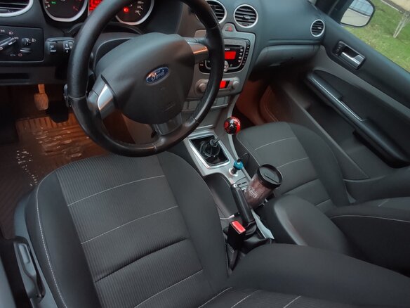 2011 Ford Focus II Рестайлинг, чёрный, 460000 рублей - вид 7