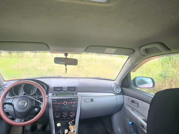 2005 Mazda 3 I (BK), красный, 340000 рублей - вид 4
